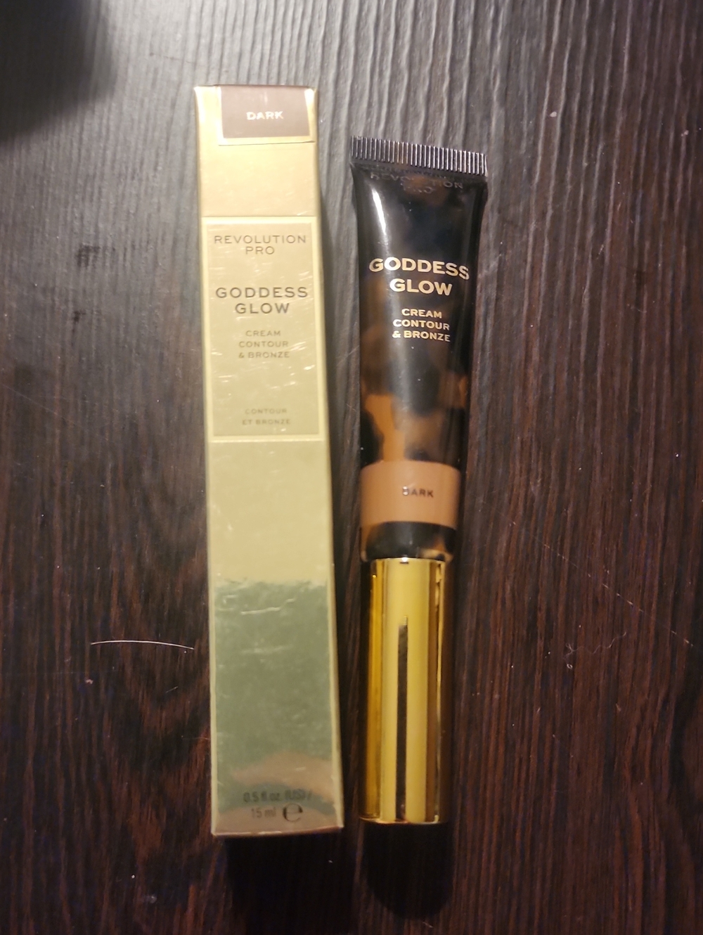 Revolution Goddess Glow Cream Contour & Bronze - Black & Gold